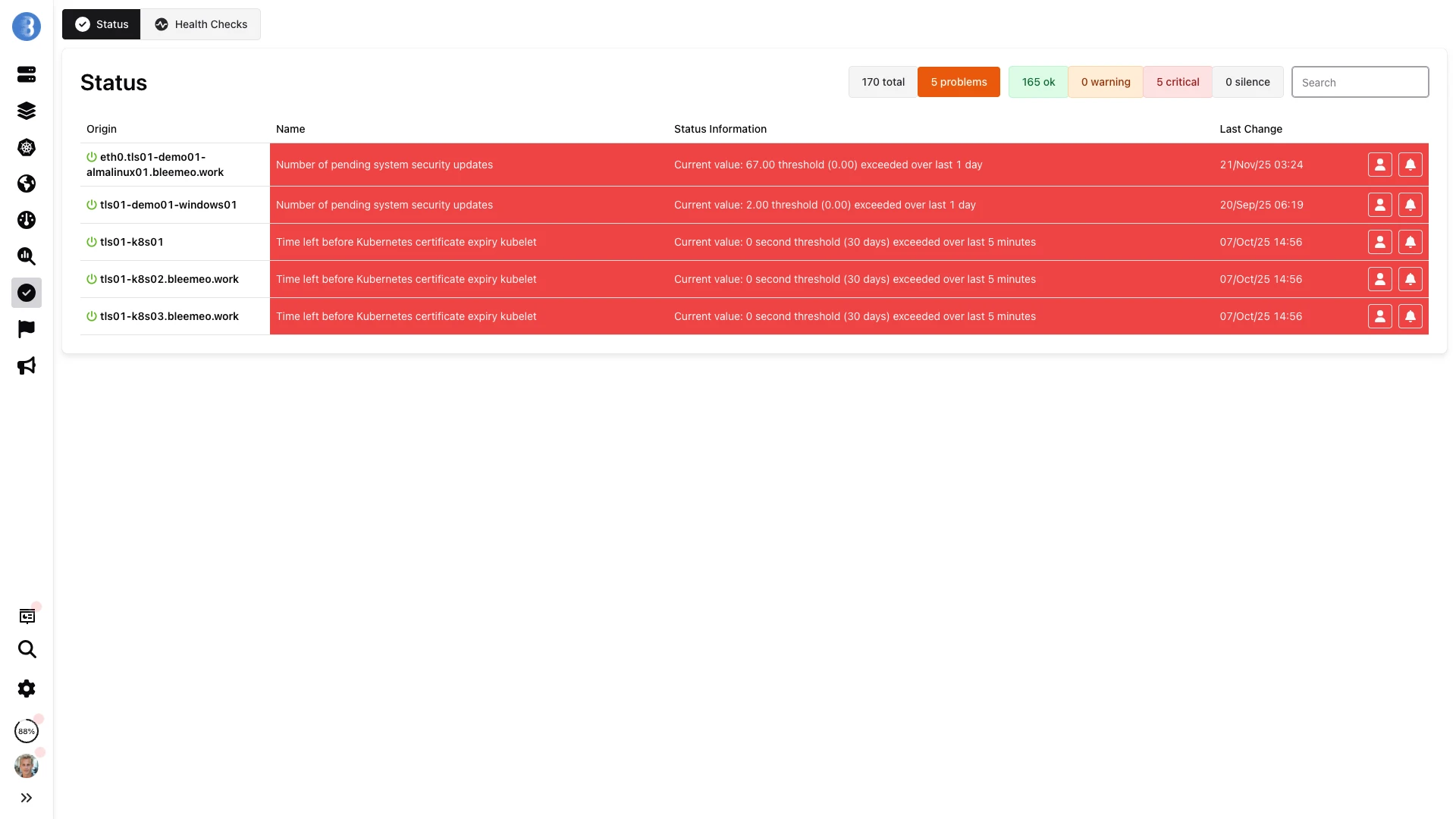 Bleemeo Status Dashboard - Real-time alert status showing critical issues and warnings across your infrastructure